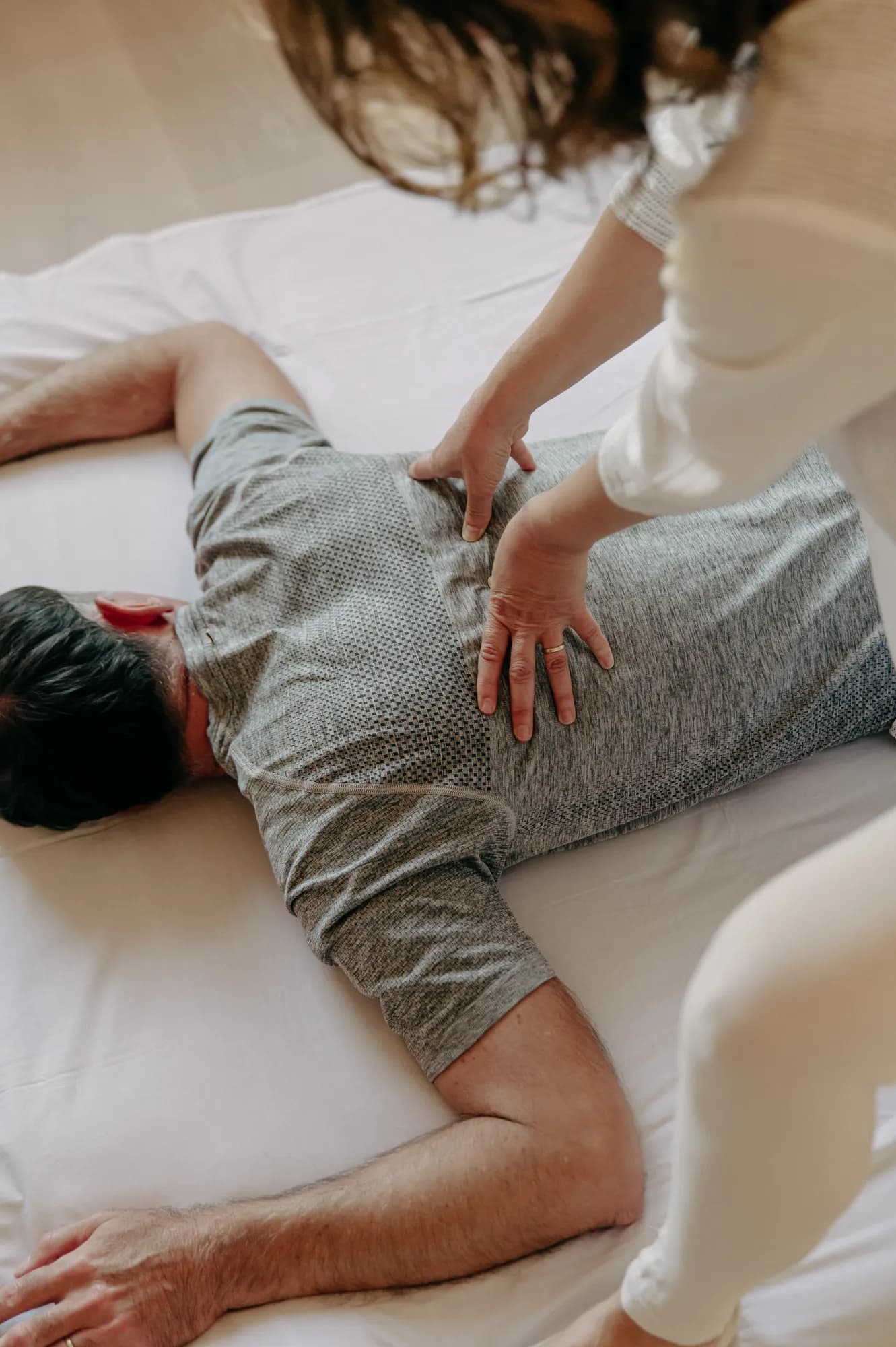 Shiatsu kezelés az Újhold Jóga stúdióban