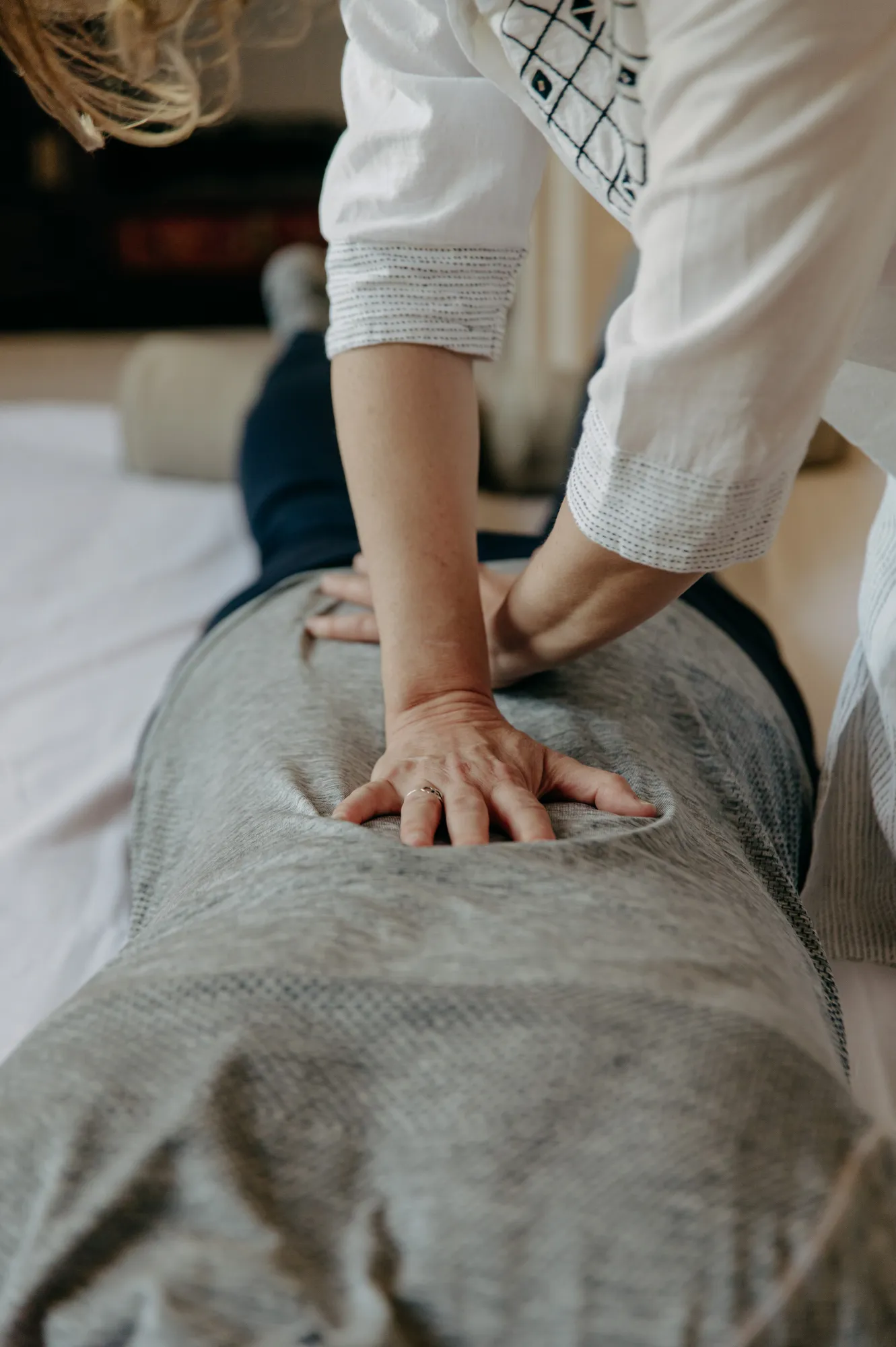 Shiatsu kezelés az Újhold Jóga stúdióban
