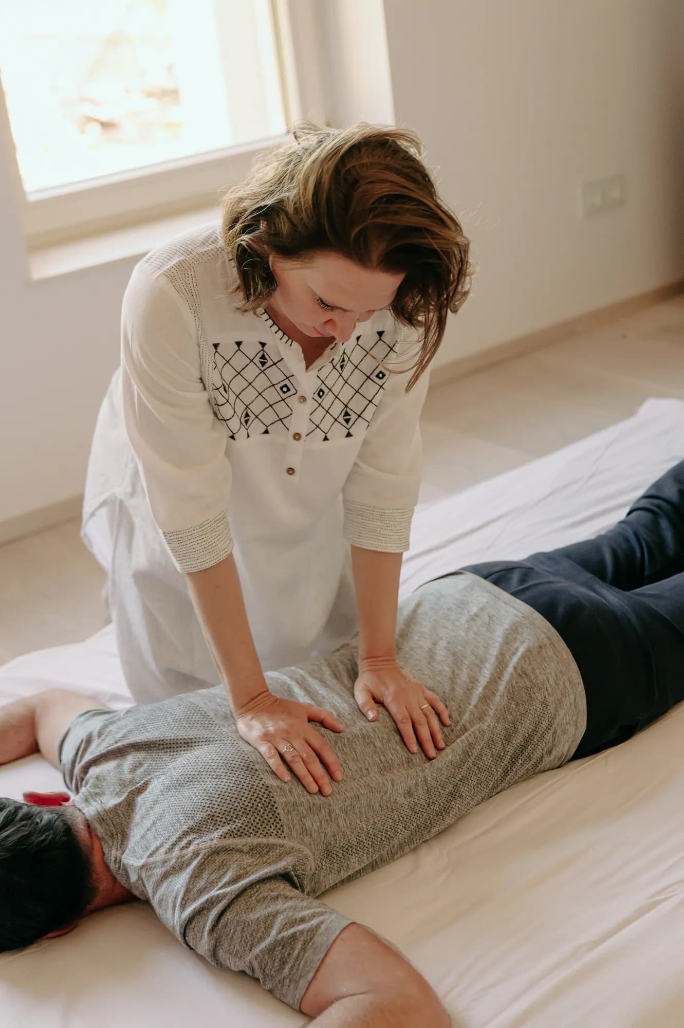 Shiatsu kezelés az Újhold Jóga stúdióban